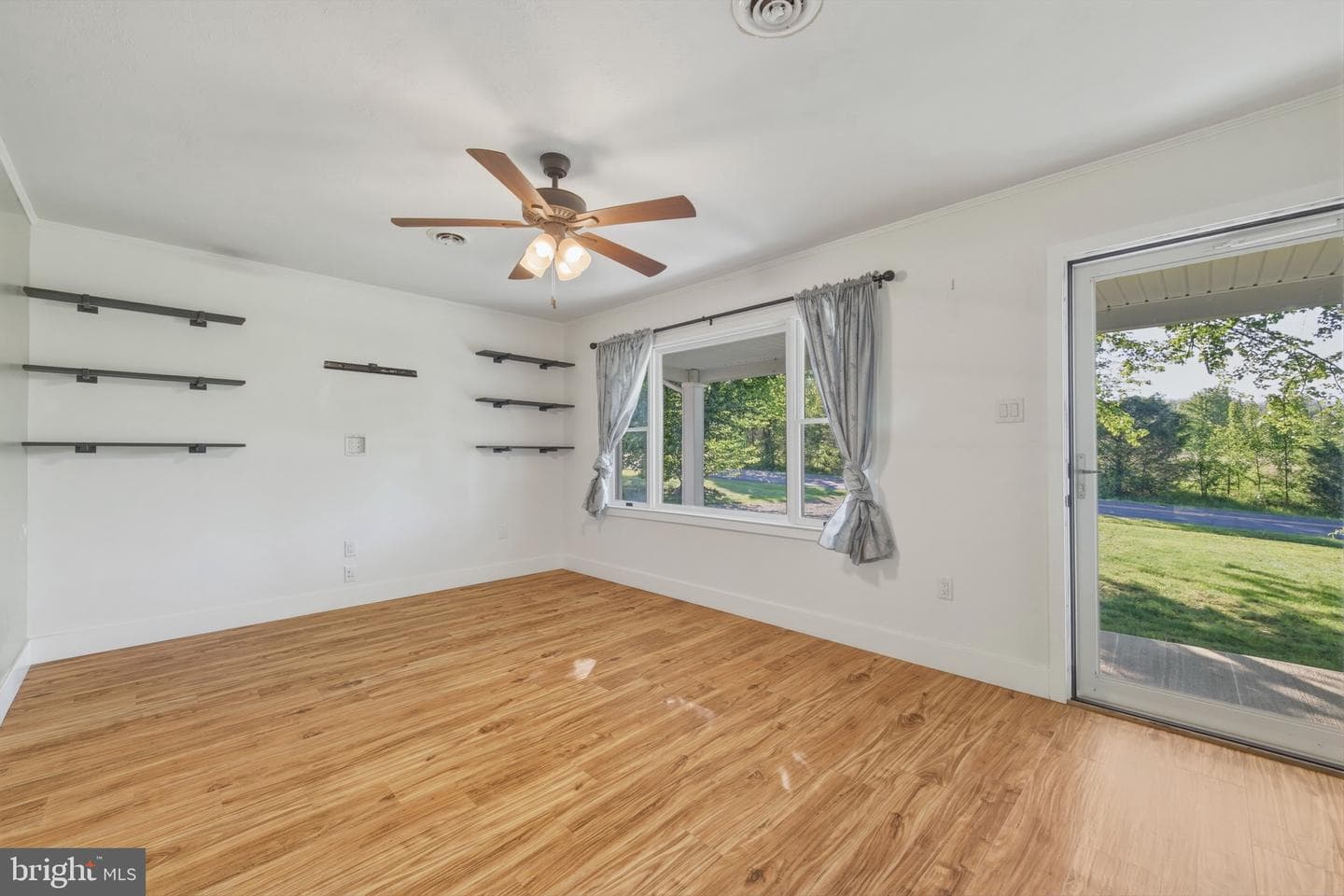 1642 S Ox Road photo 14