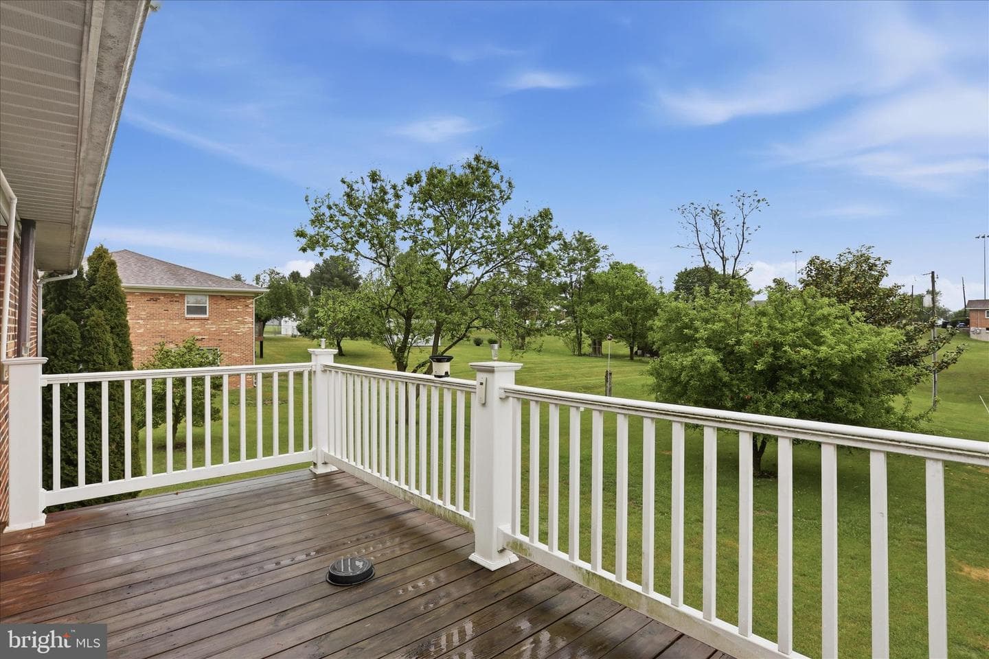 317 Dawn Avenue photo 30