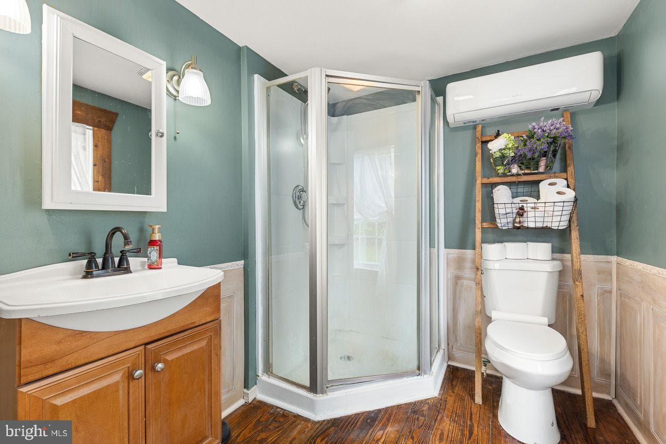 143 N Water Street photo 18