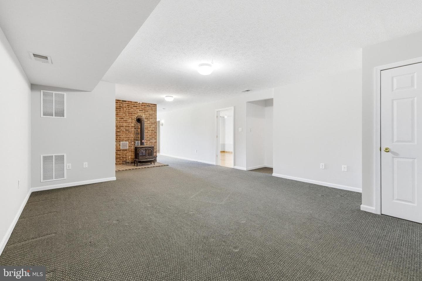128 Fairview Circle photo 42