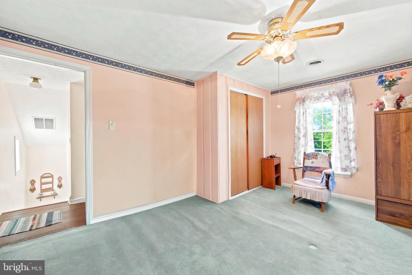 528 Stoney Creek Boulevard photo 18