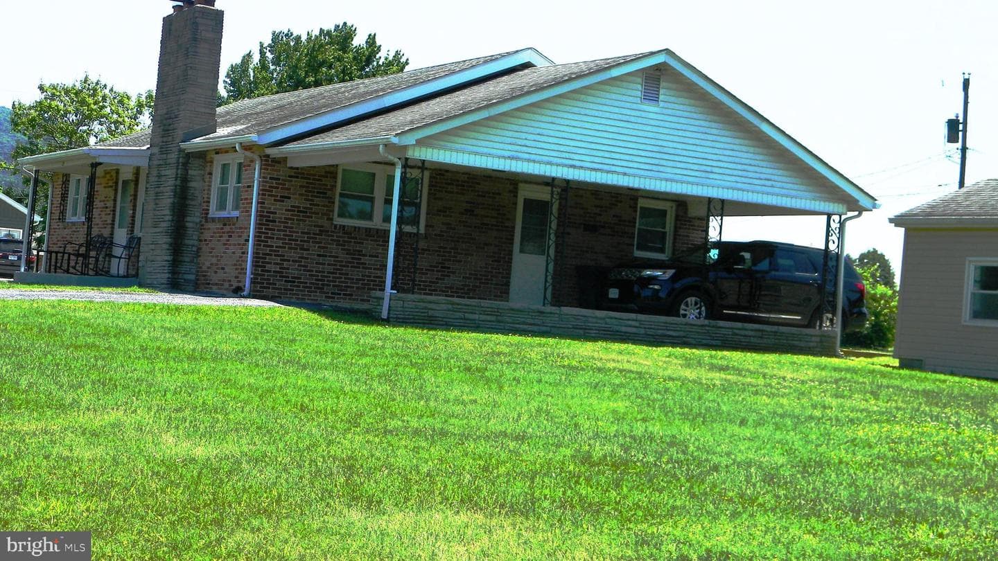129 Apple Ave, Mount Jackson
