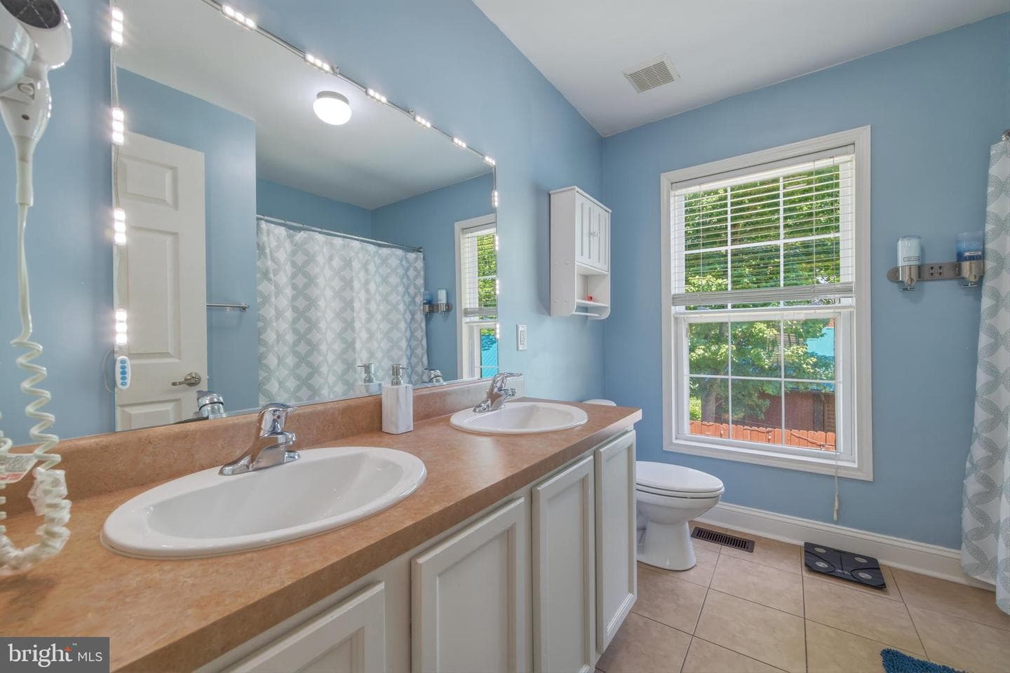 671 Willow Ln photo 27