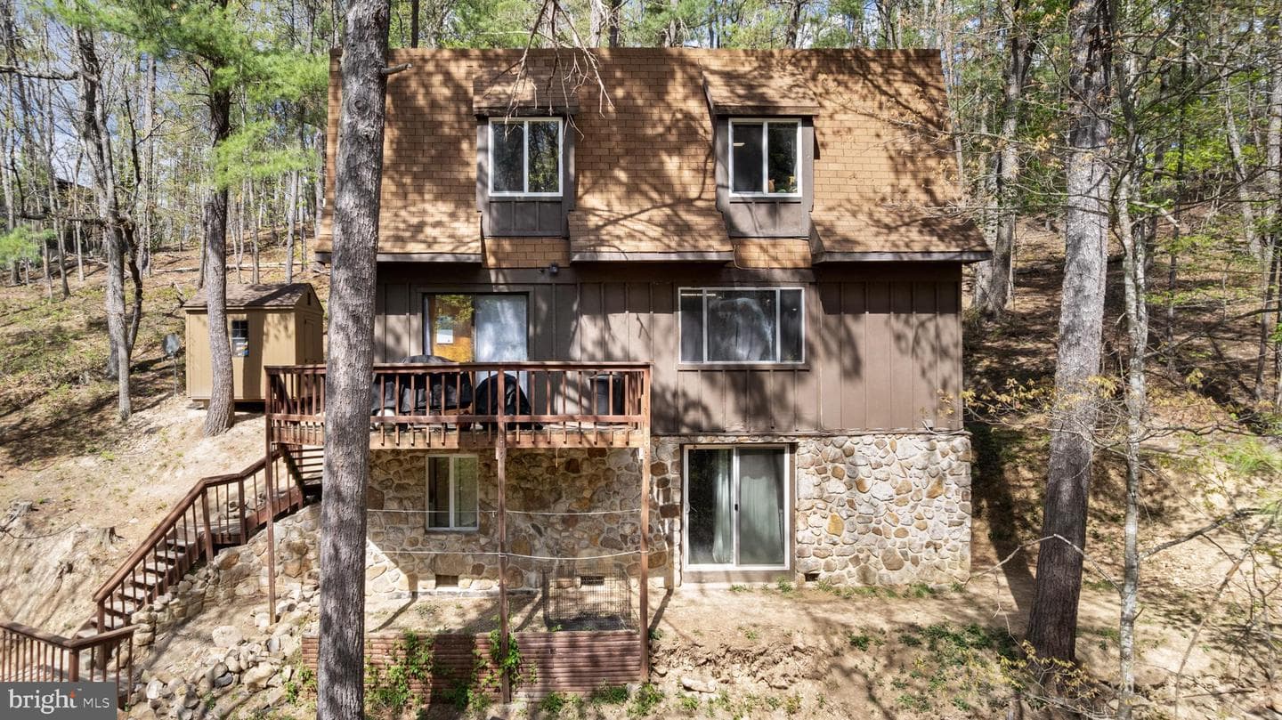 513 Fairway Drive photo 4