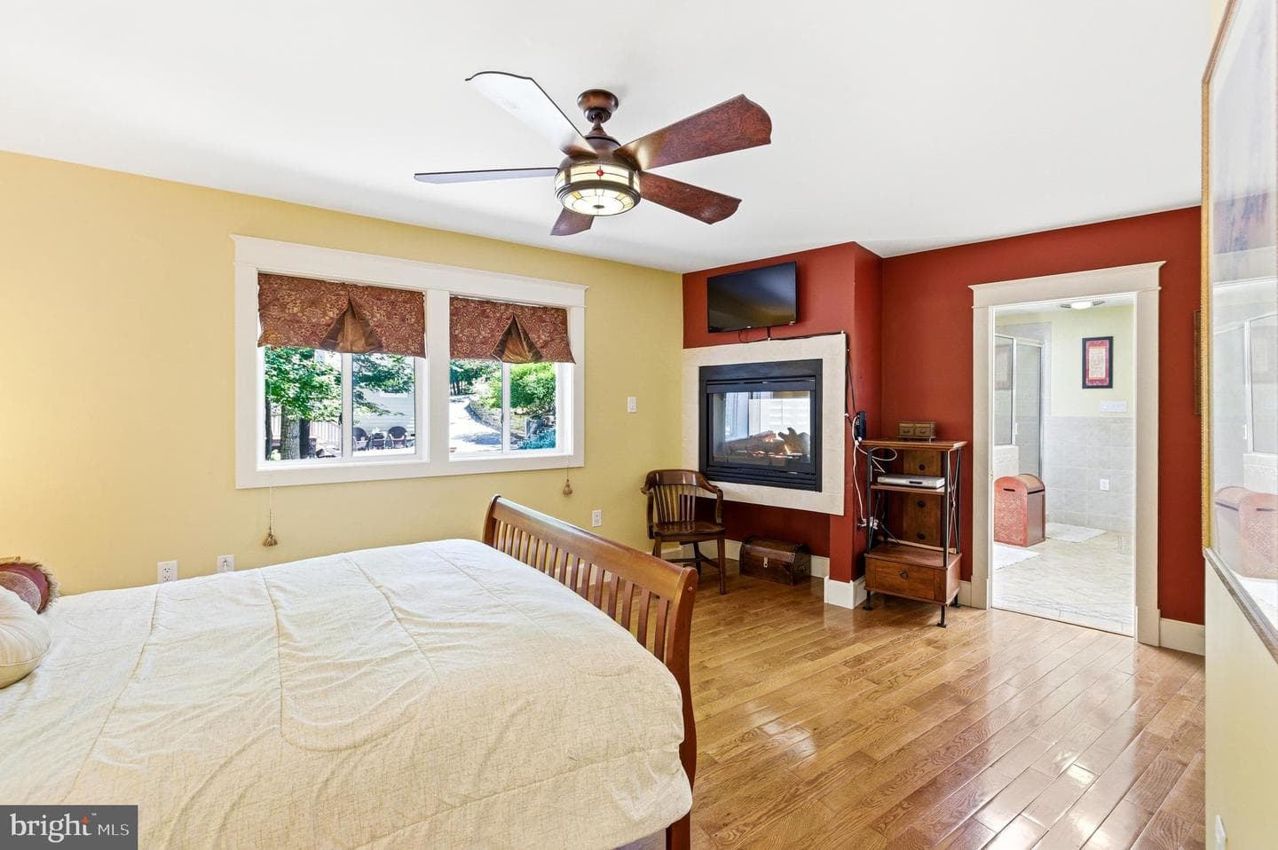 167 Williams Lane photo 18