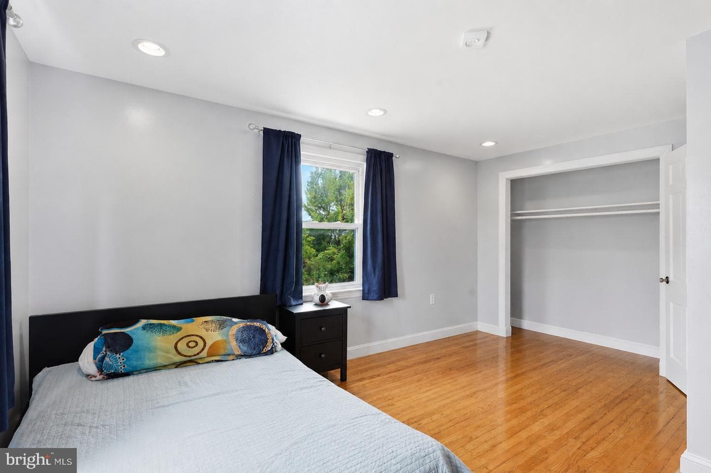 332 N Lee Street photo 20