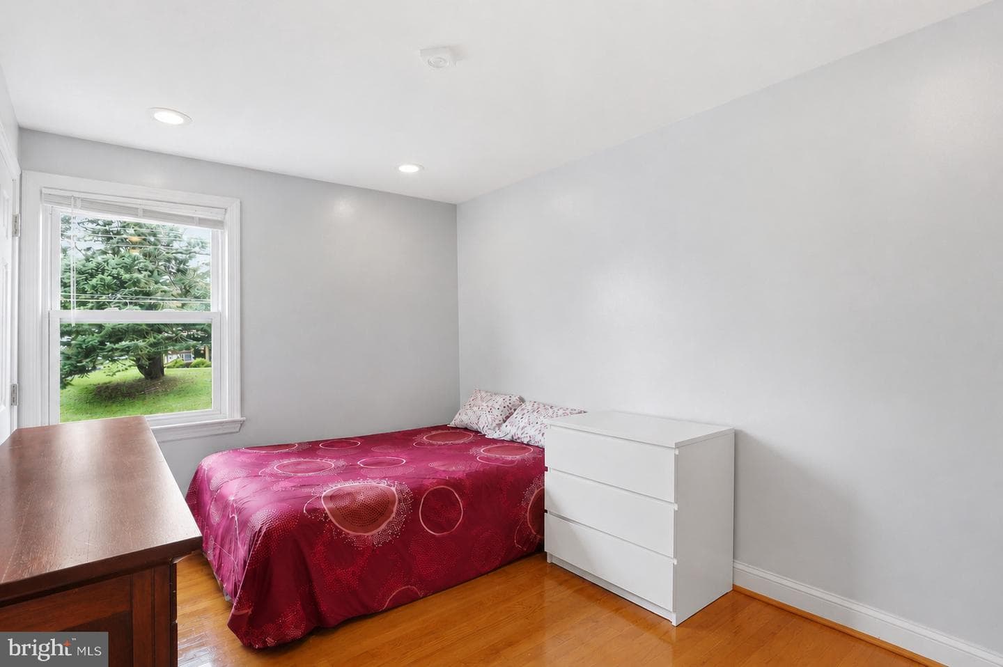 332 N Lee Street photo 24