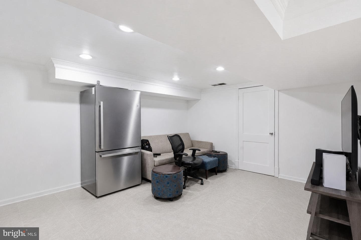 332 N Lee Street photo 28