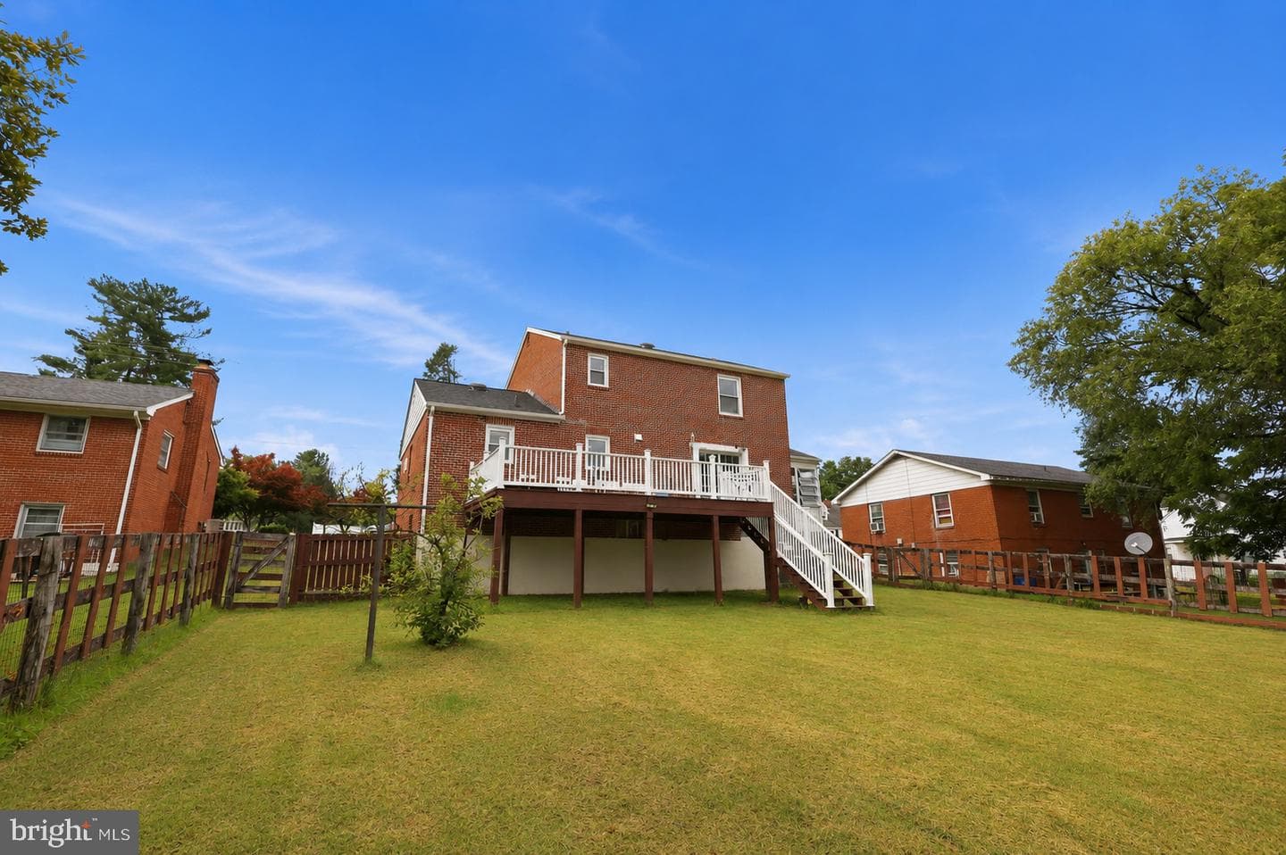 332 N Lee Street photo 36