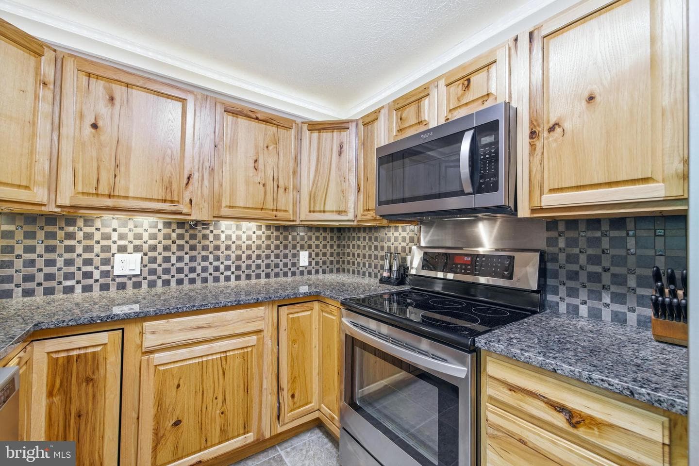 356 White Oak Ln photo 16