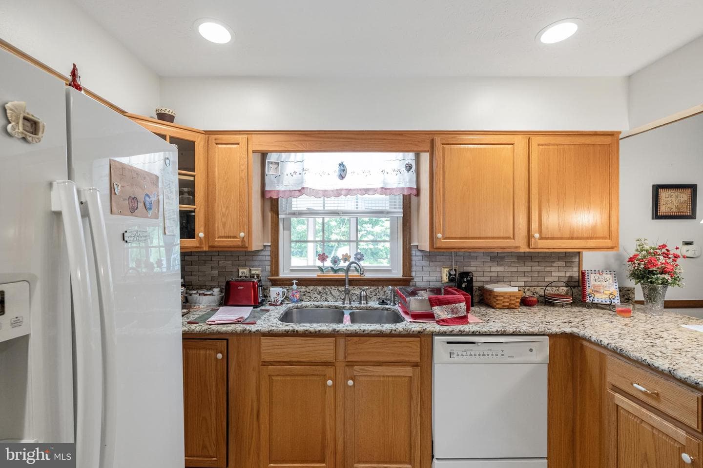 908 Jonathan Street photo 33
