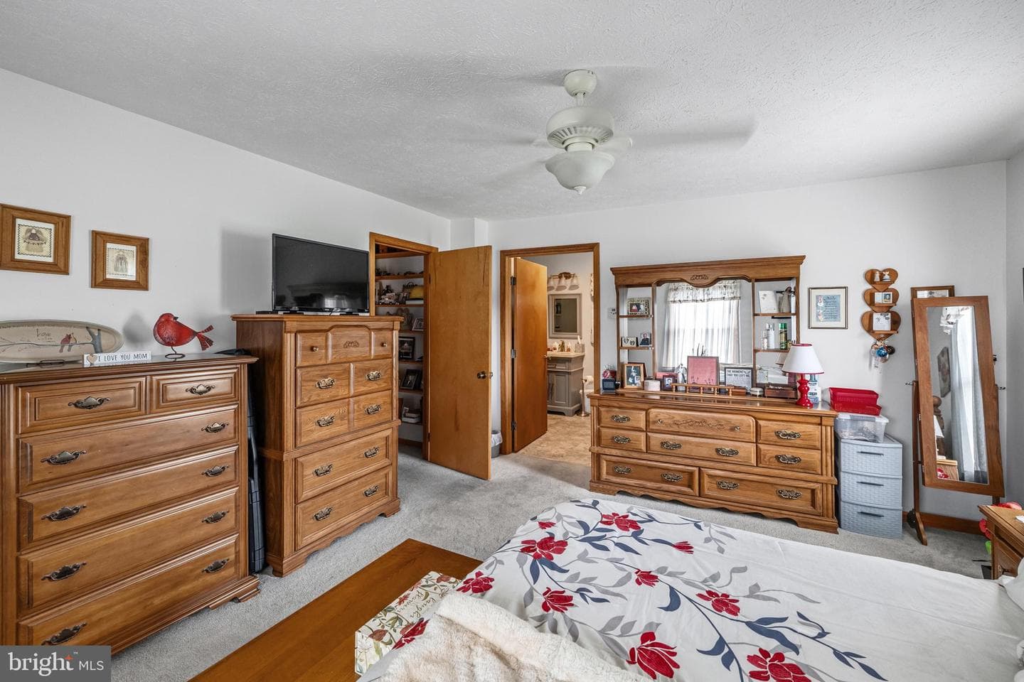 908 Jonathan Street photo 50