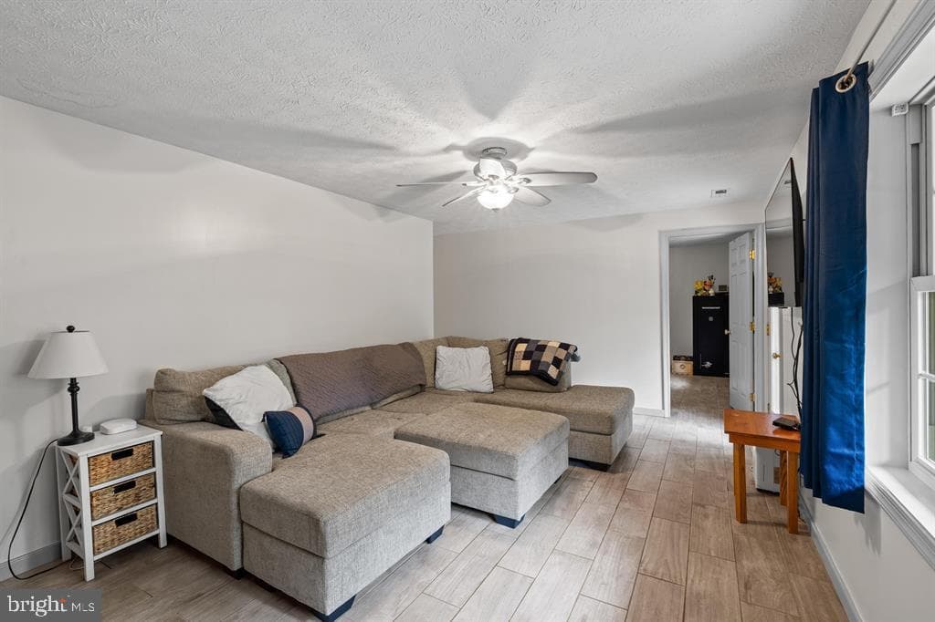 88 Pin Oak photo 57