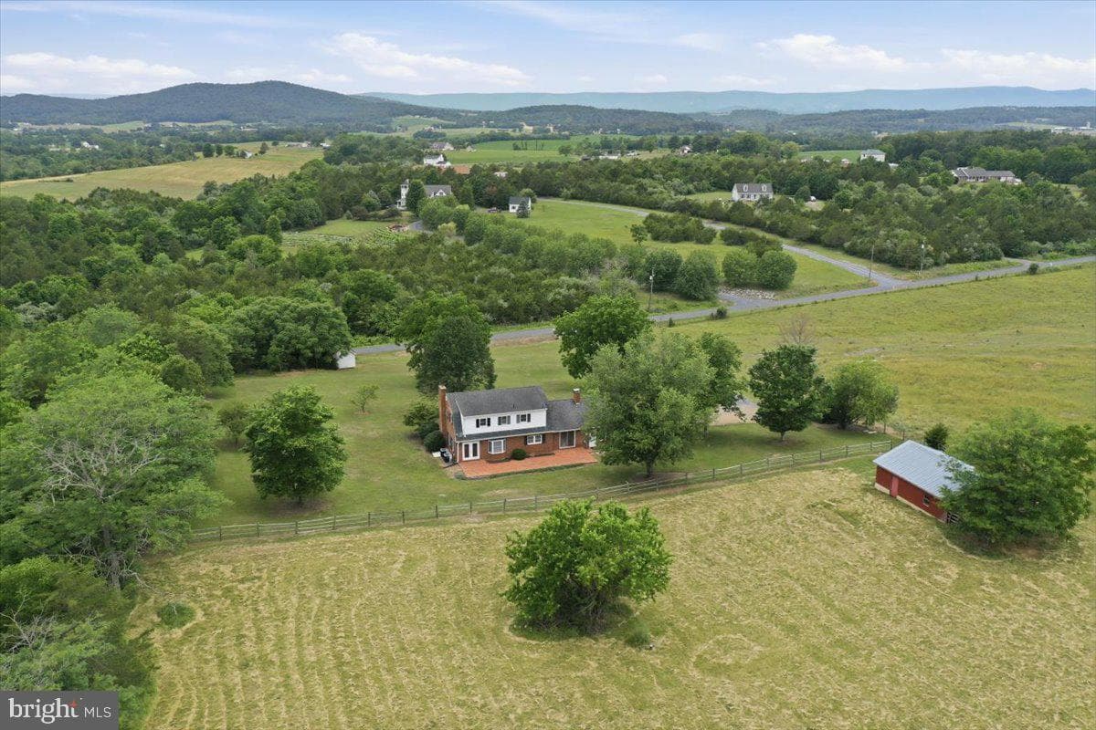 2447 Headquarters Road photo 52