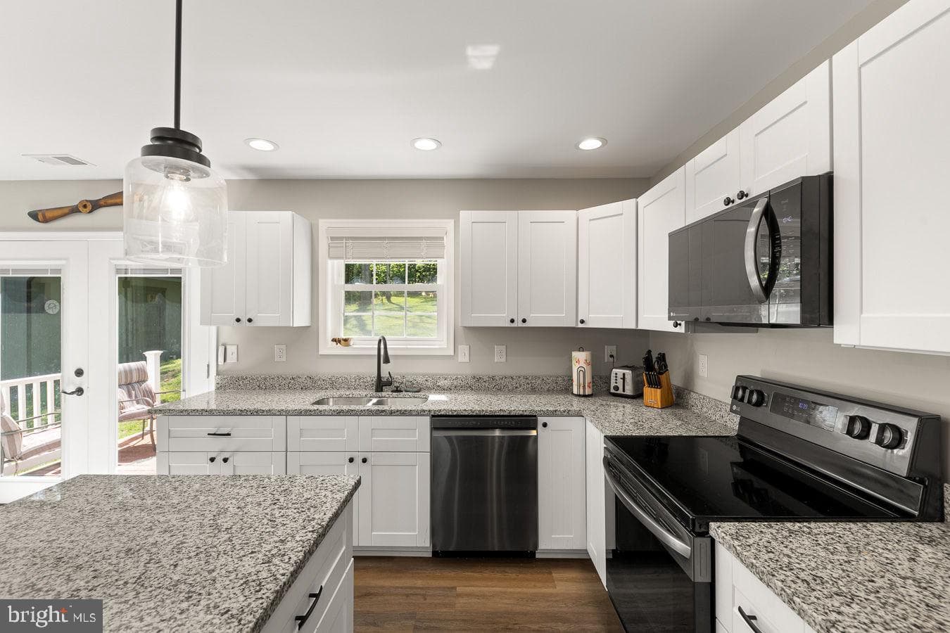 58 Cedar Lane photo 11