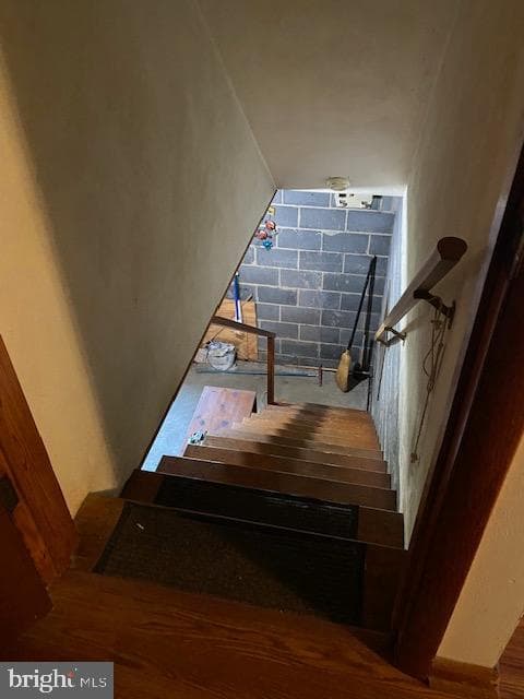328 Lee Street photo 19