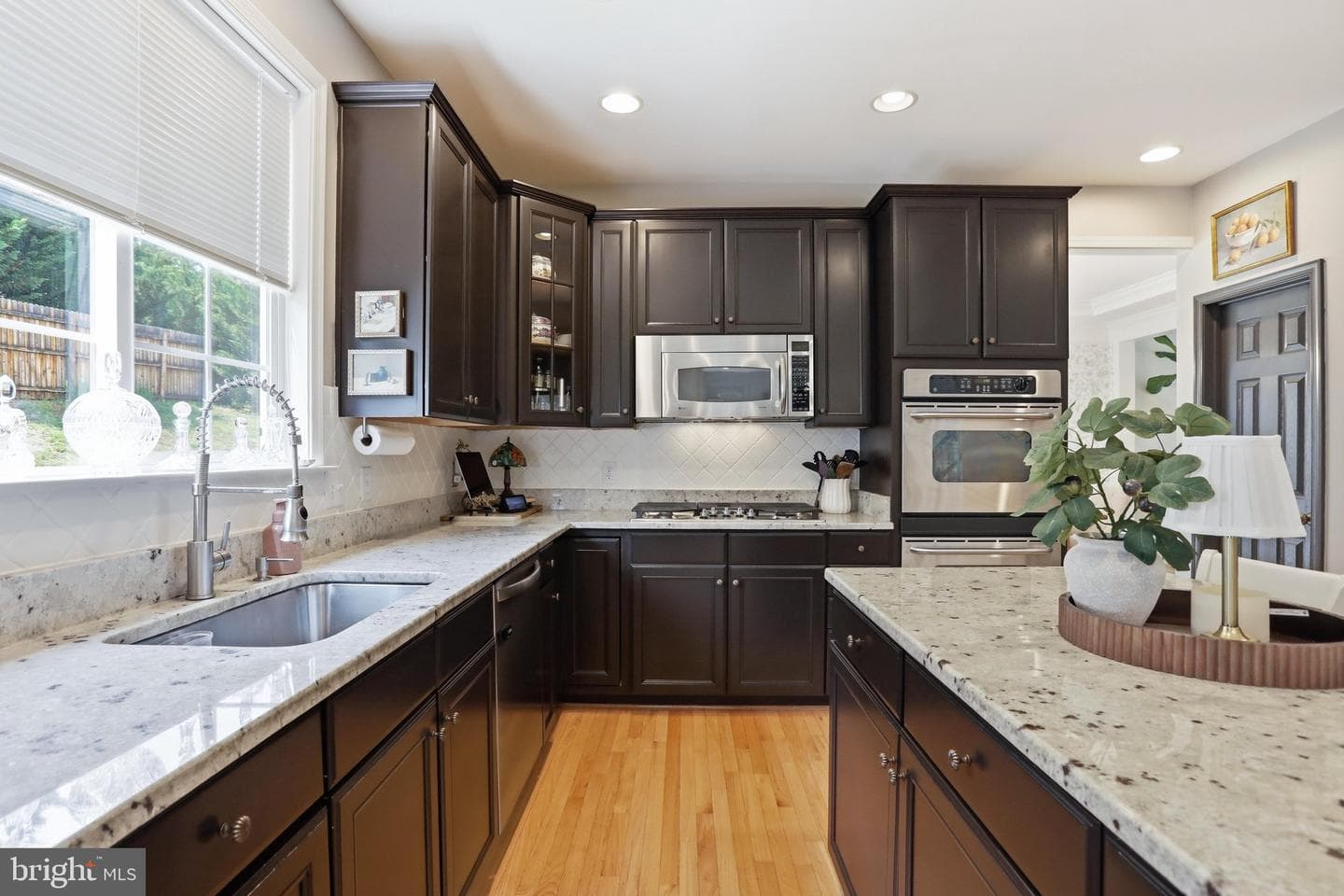 465 Meghann Dr photo 15