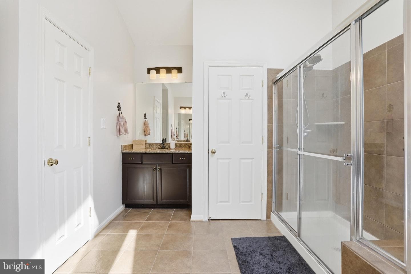 465 Meghann Dr photo 38