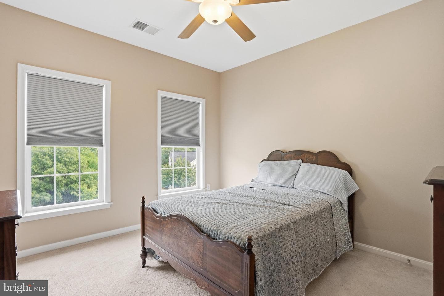 465 Meghann Dr photo 40