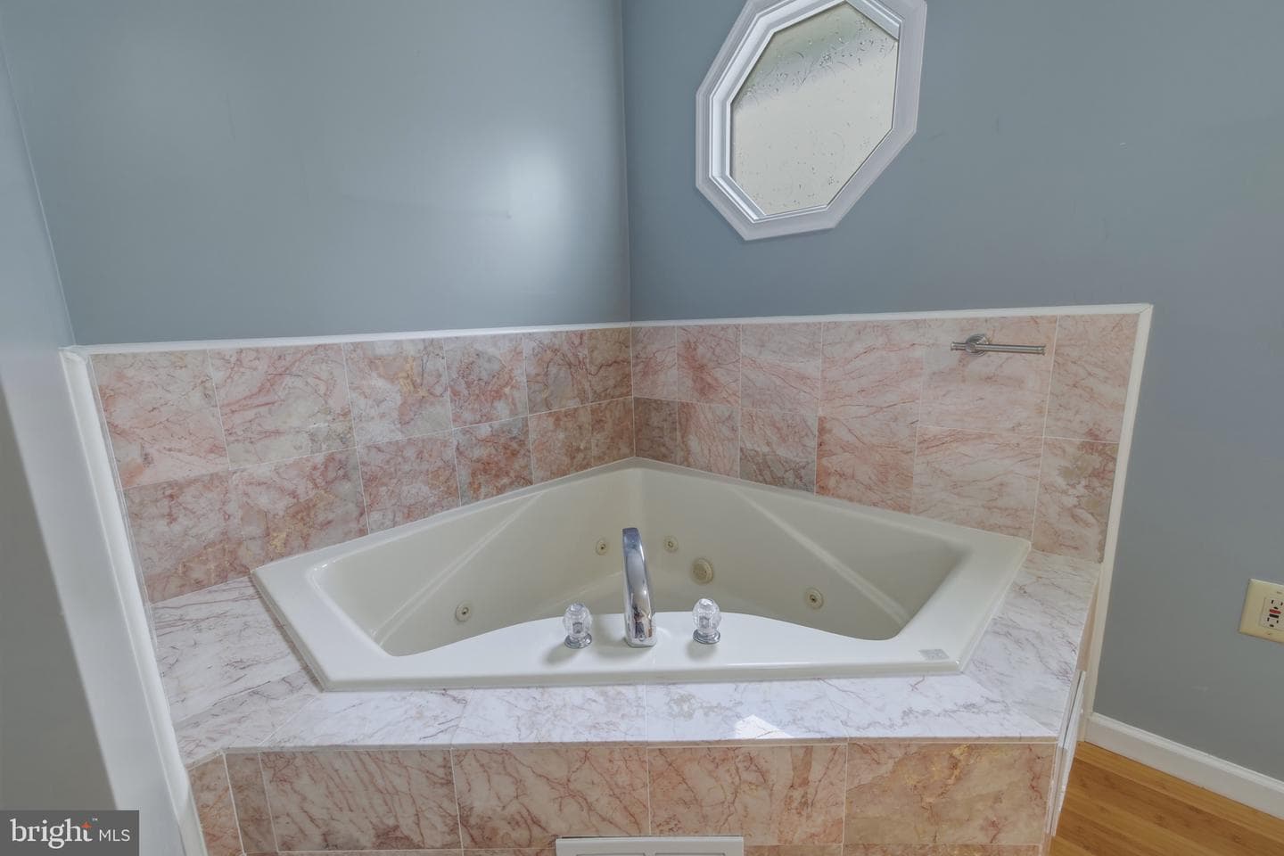 705 Stonecrest Drive photo 26