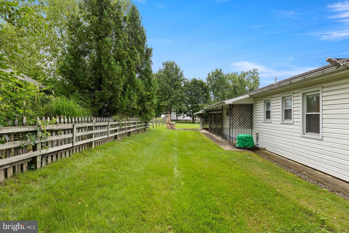 304 Water Street photo 6