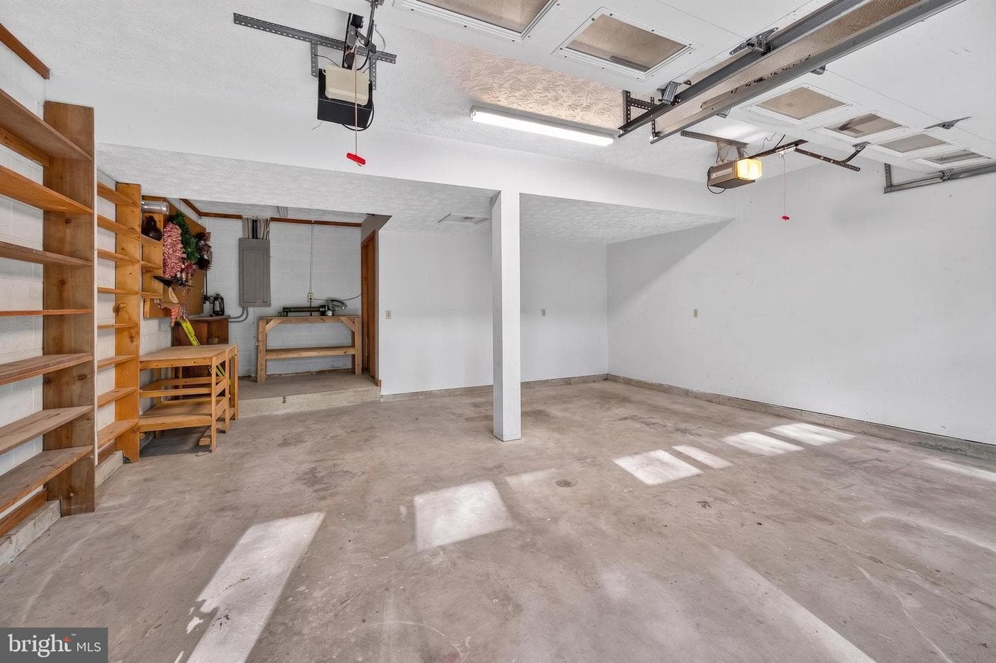 155 Beech photo 45