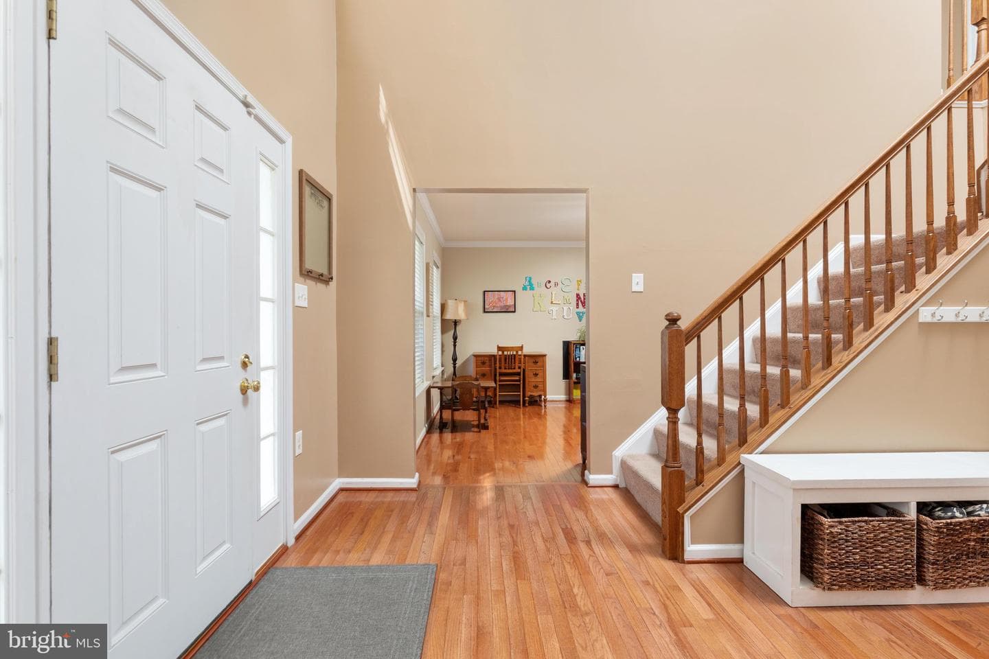 603 Crystal Lane photo 3