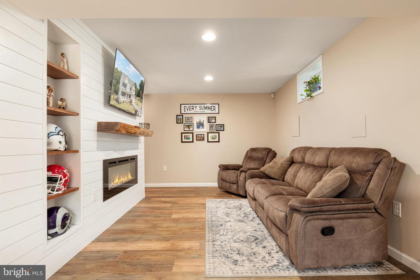 603 Crystal Lane photo 34