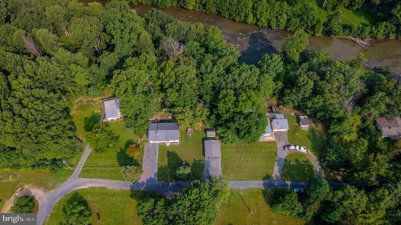 55 Lake Drive photo 49
