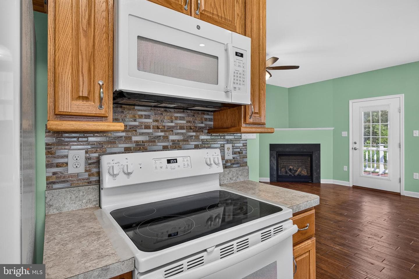 204 Grafton Court photo 11