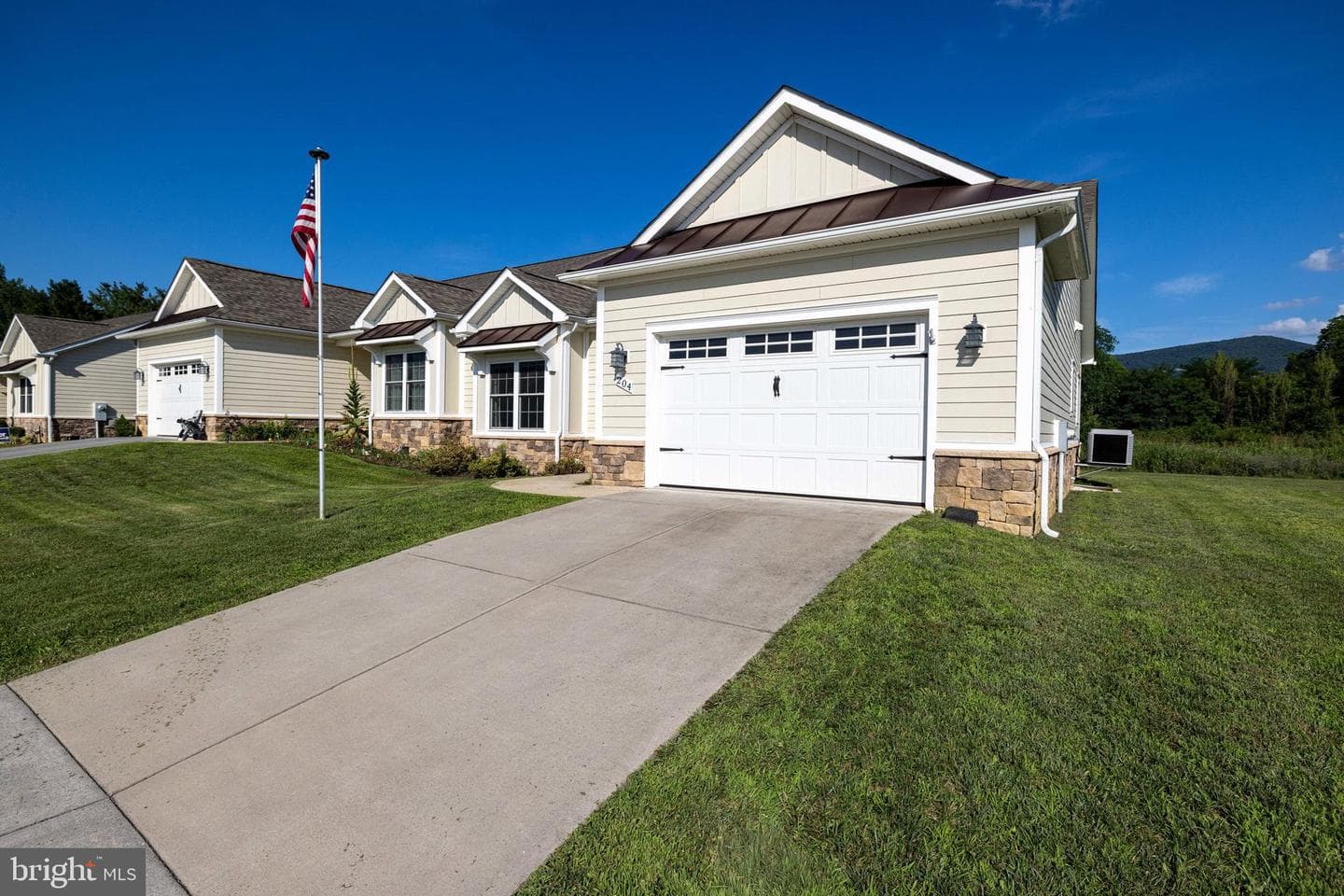 204 Grafton Court, Edinburg