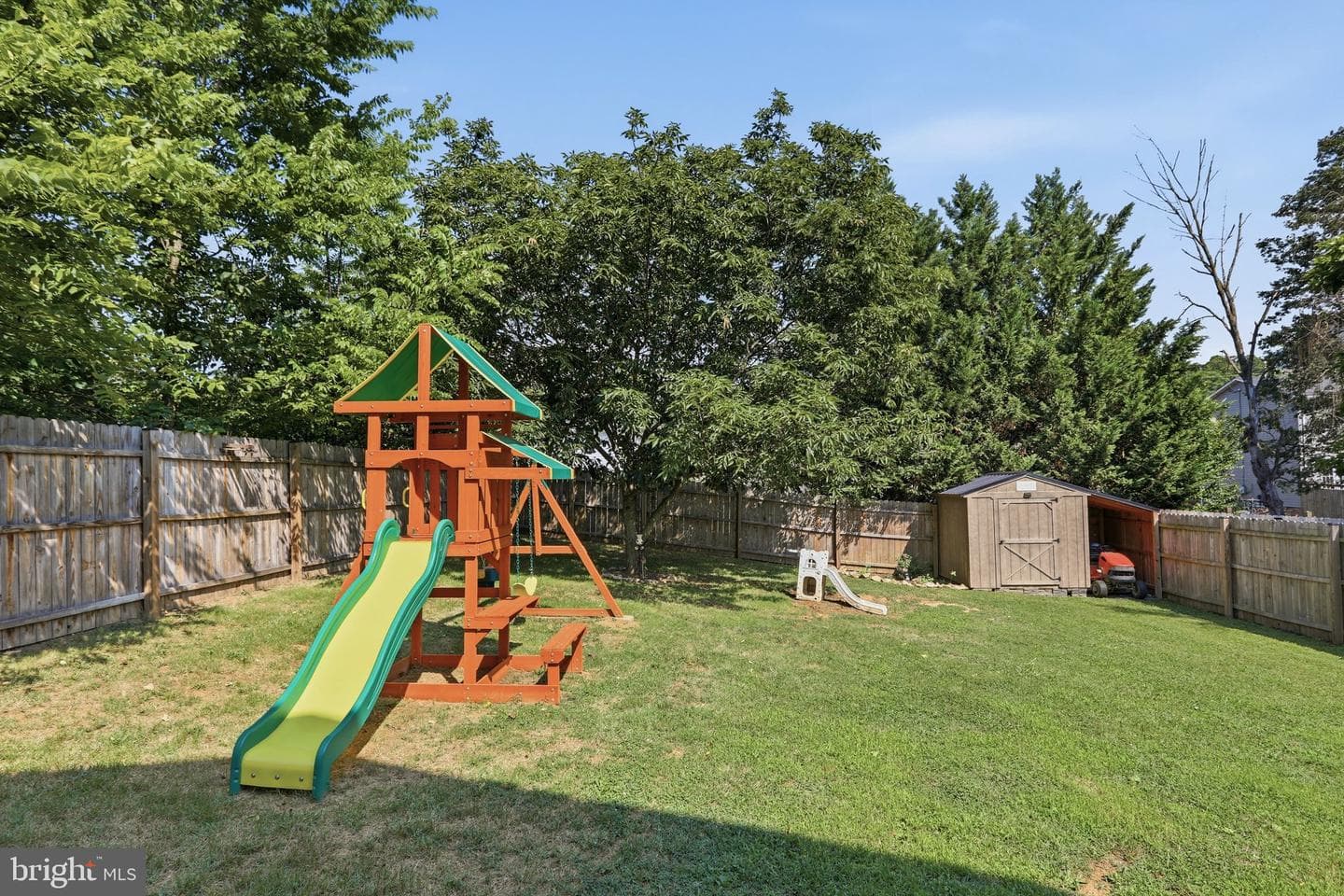 177 S Loudoun Street photo 32
