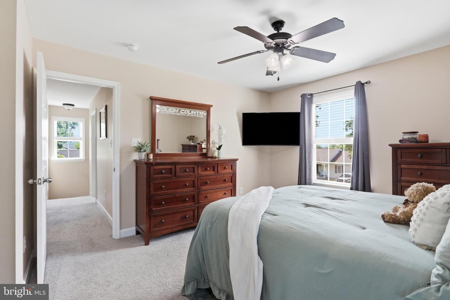 177 S Loudoun Street photo 5