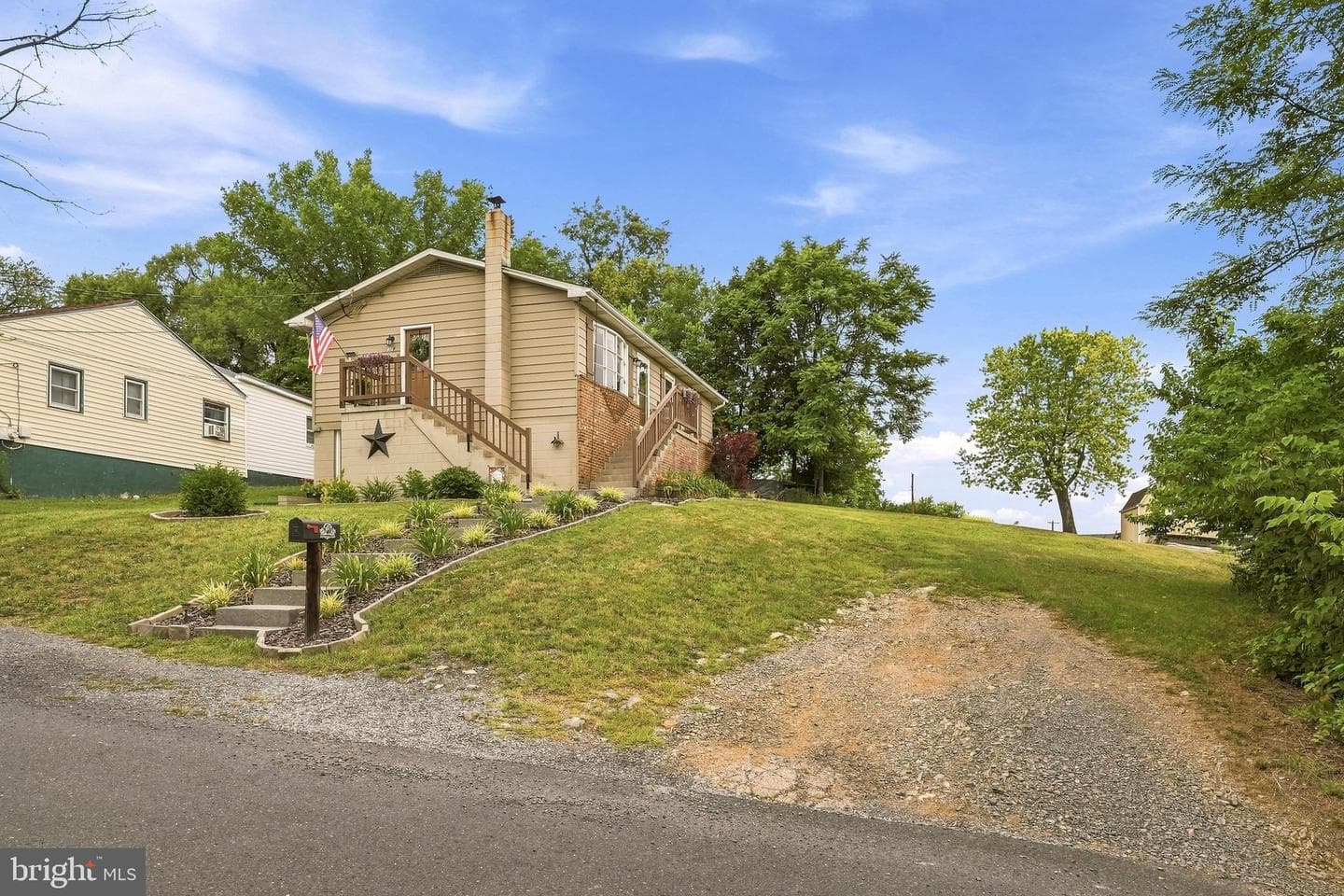 326 Sunset Street photo 31