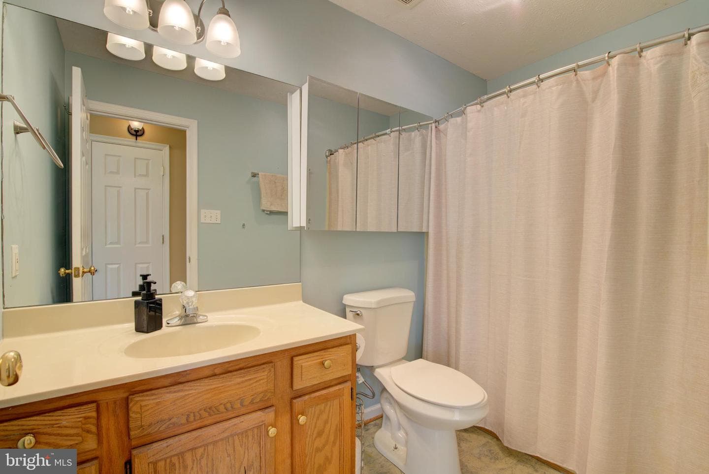 47 Stuart Court photo 7