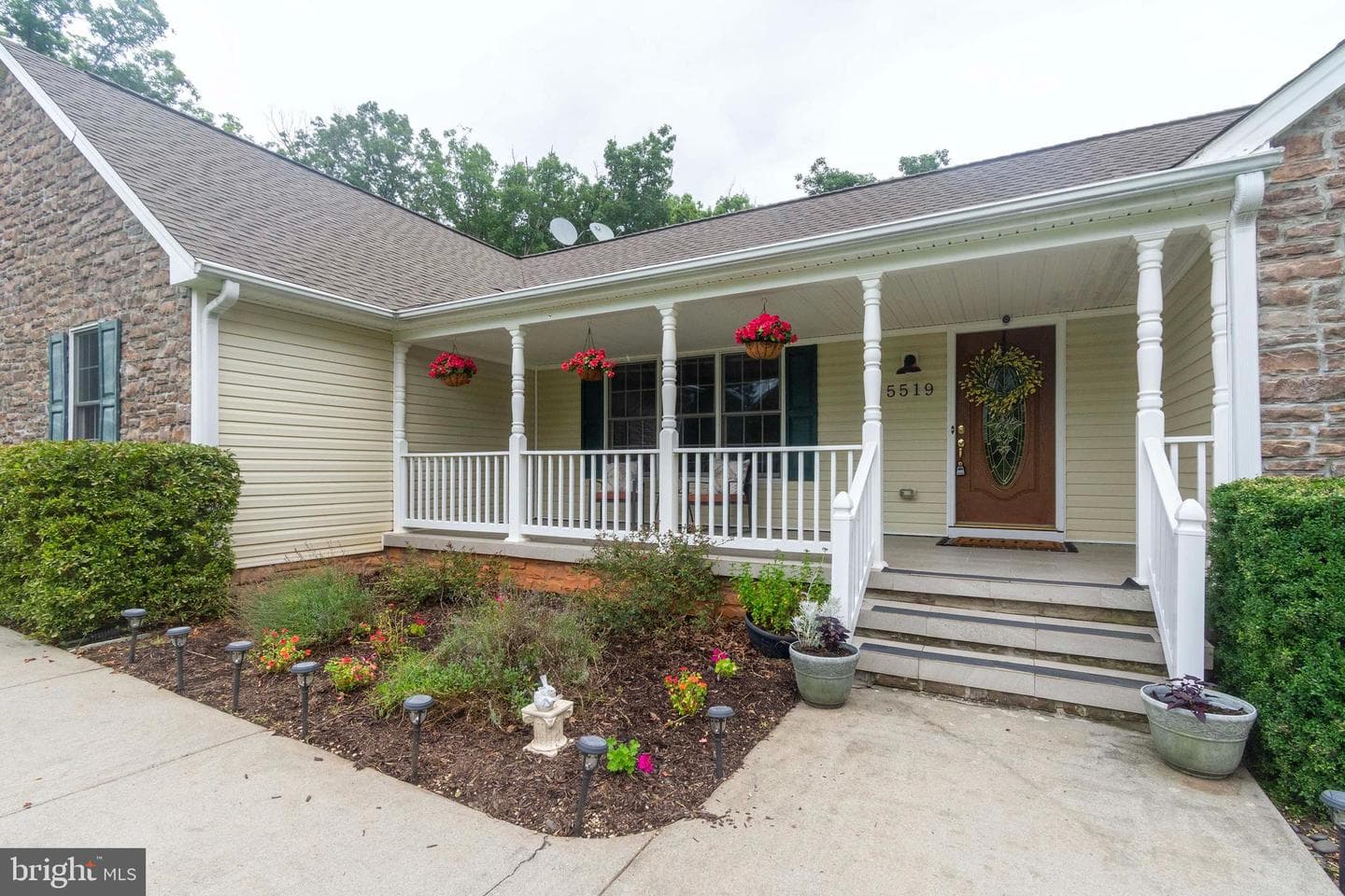 5519 Bazzanella Drive photo 3