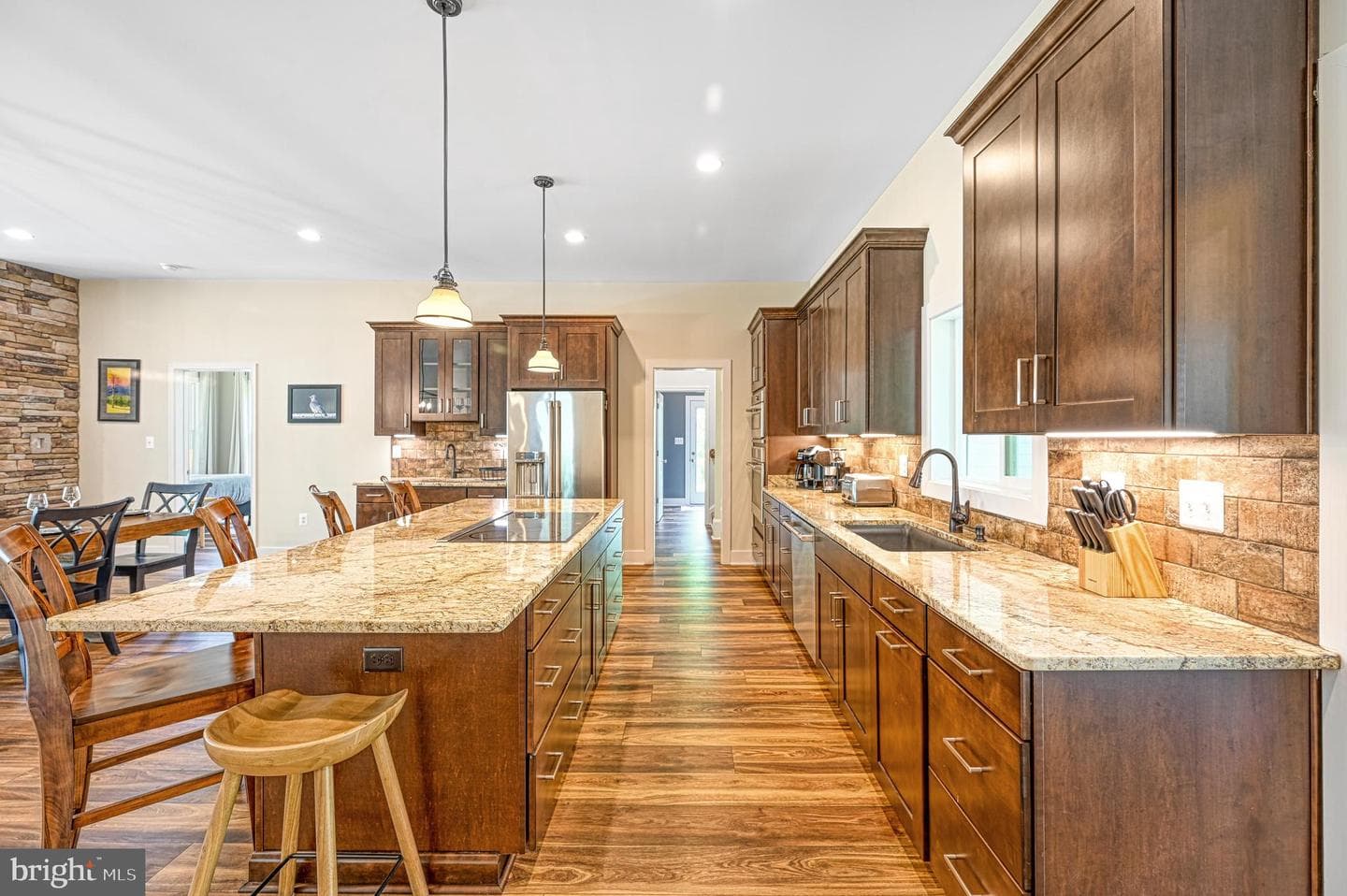 5727 Private Road, Mineral