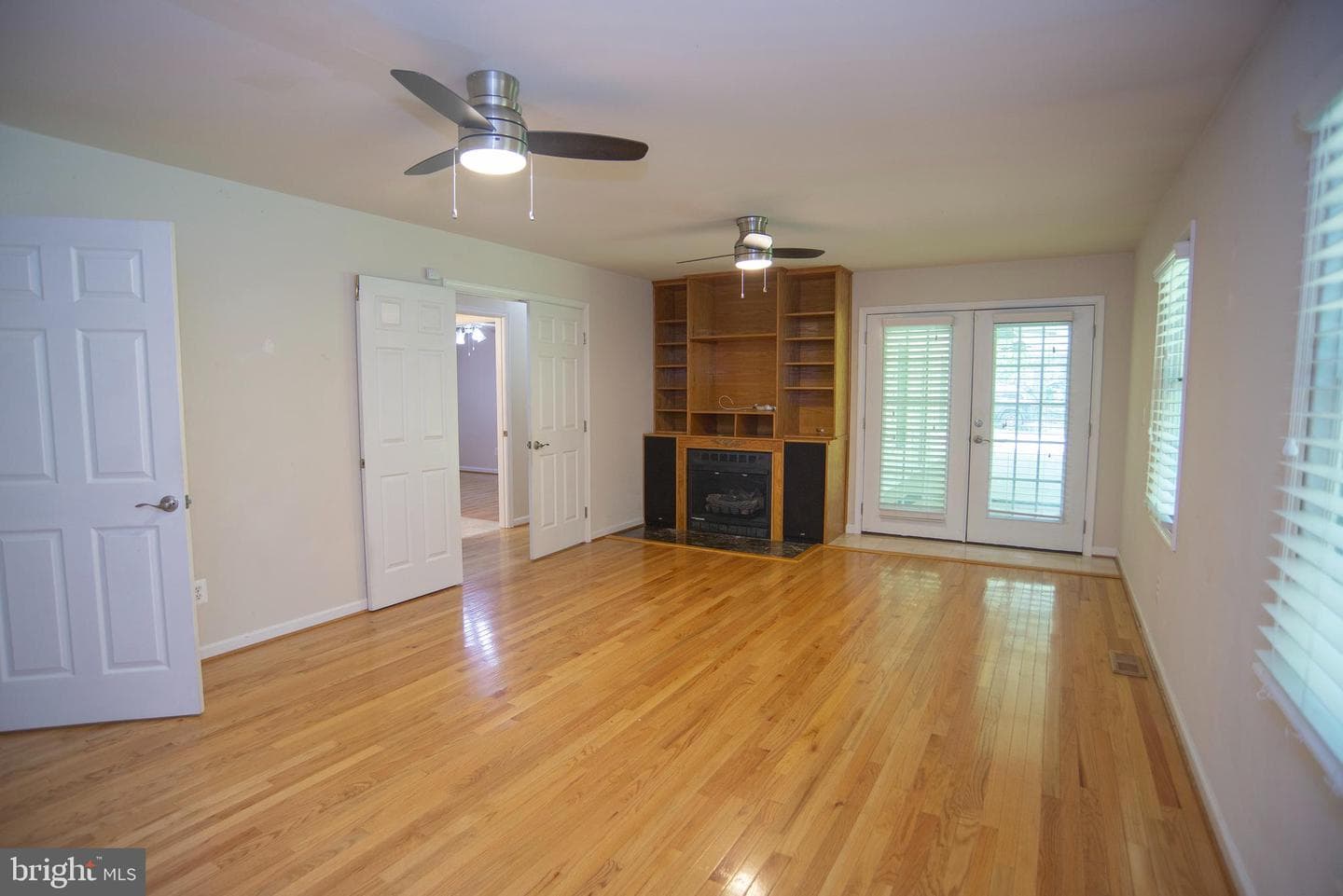 14605 Hermeze Court photo 10