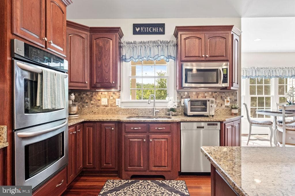 7609 Baileys Road photo 19