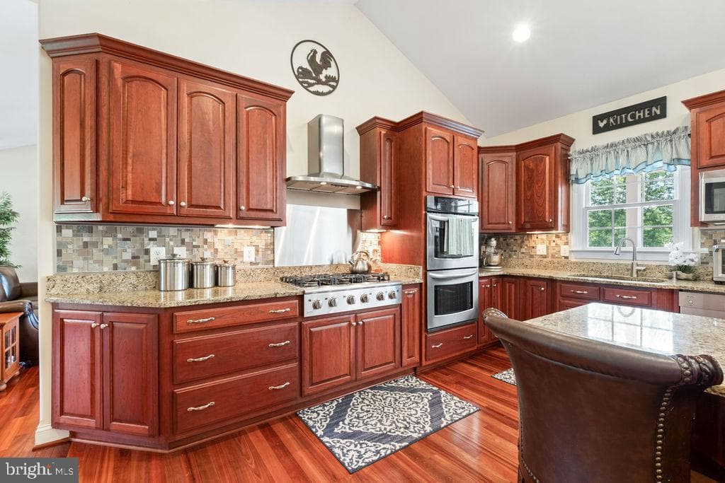7609 Baileys Road photo 3