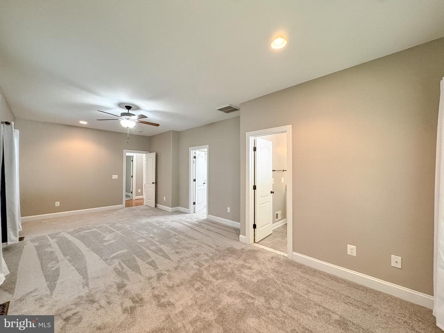 9801 Cherokee Lane photo 28
