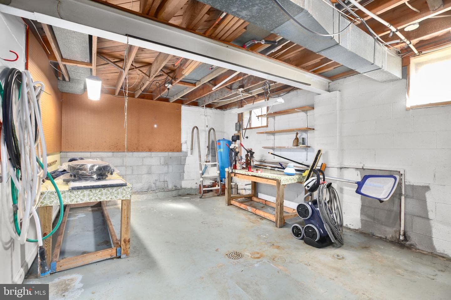 4004 Longwood Drive photo 48