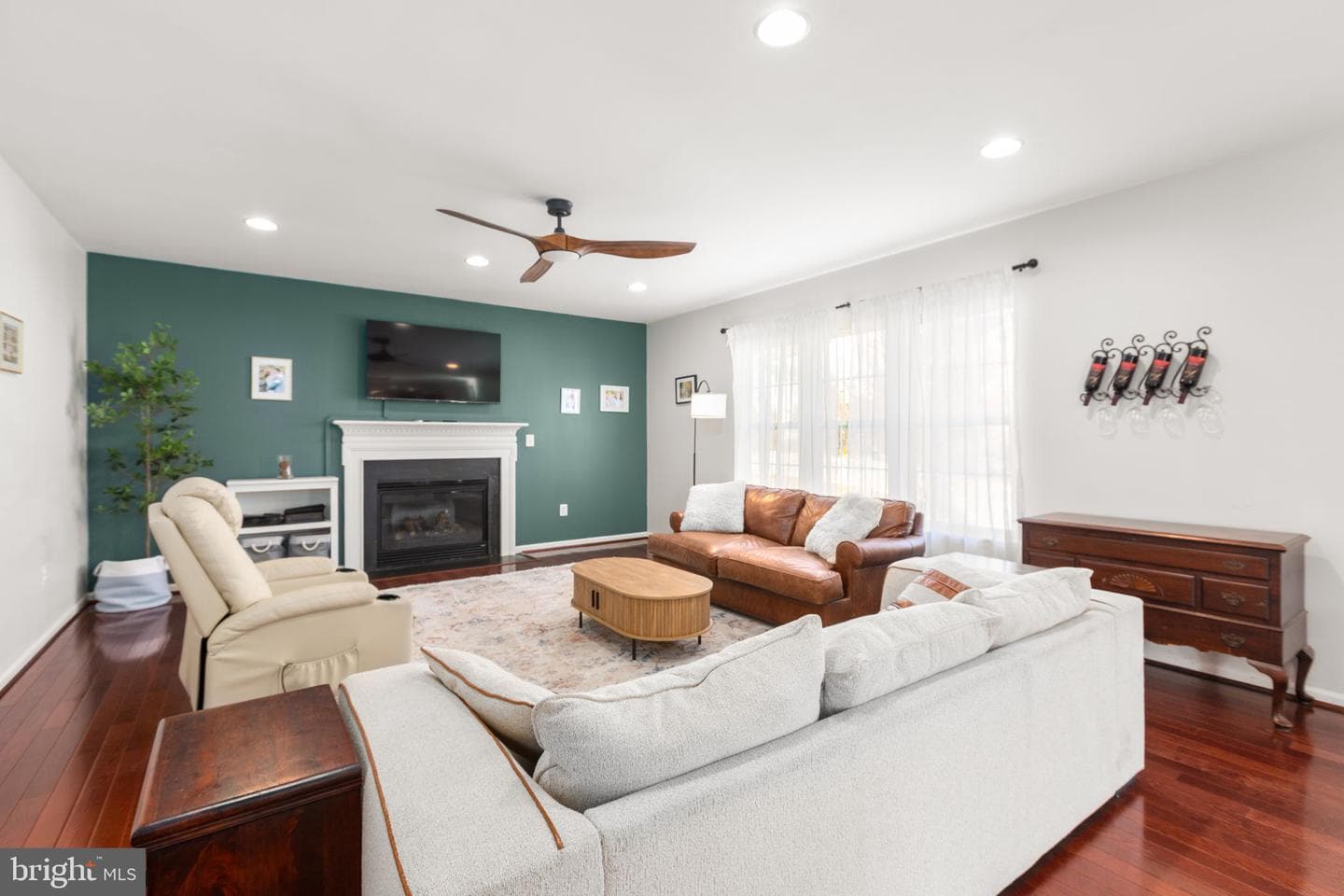 9316 Laurel Oak Drive photo 17