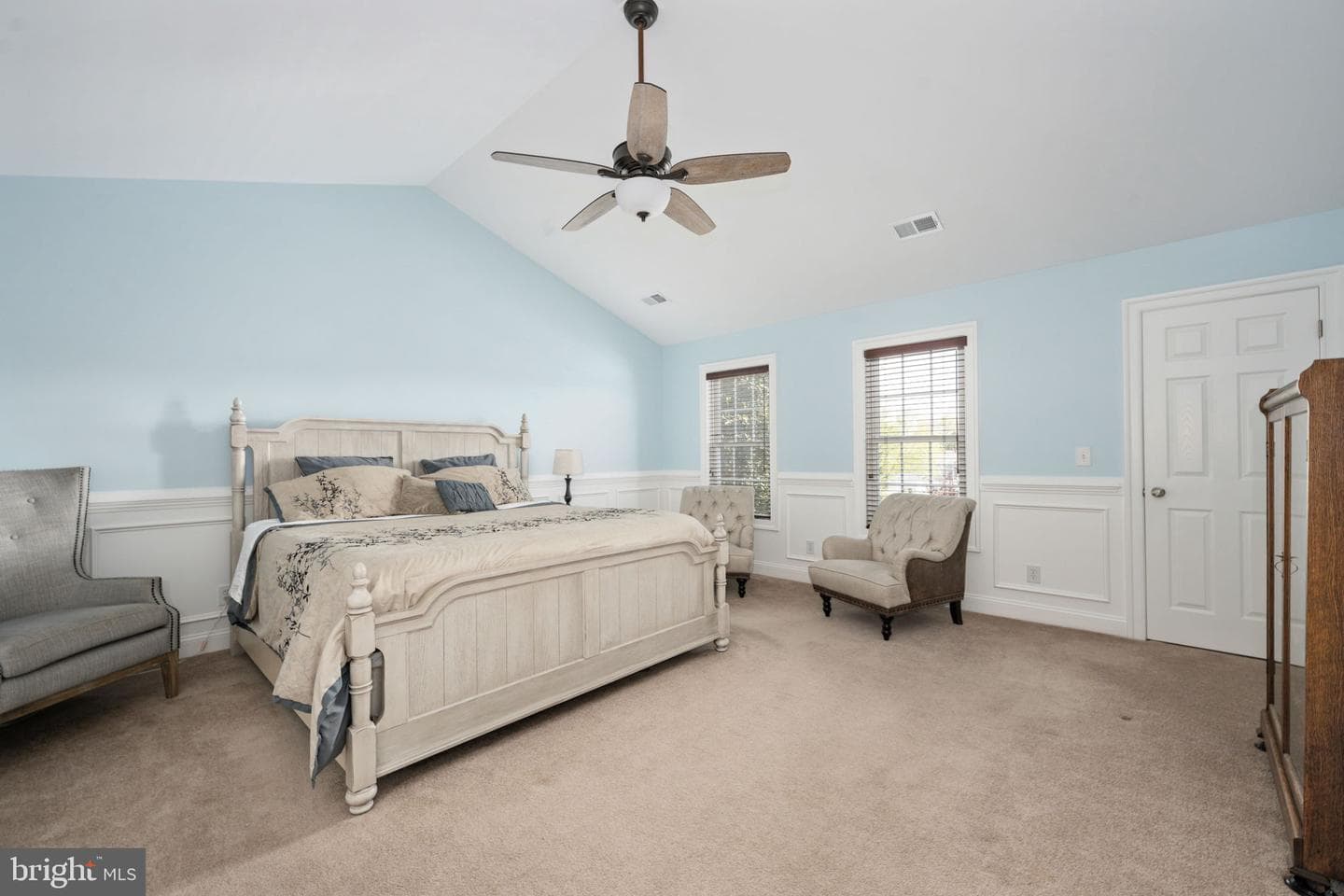 2615 Glendas Way photo 28
