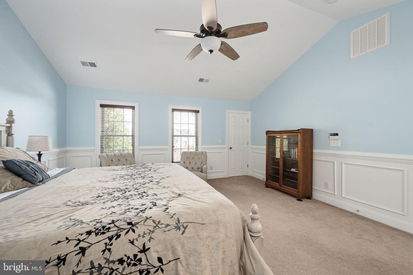 2615 Glendas Way photo 29