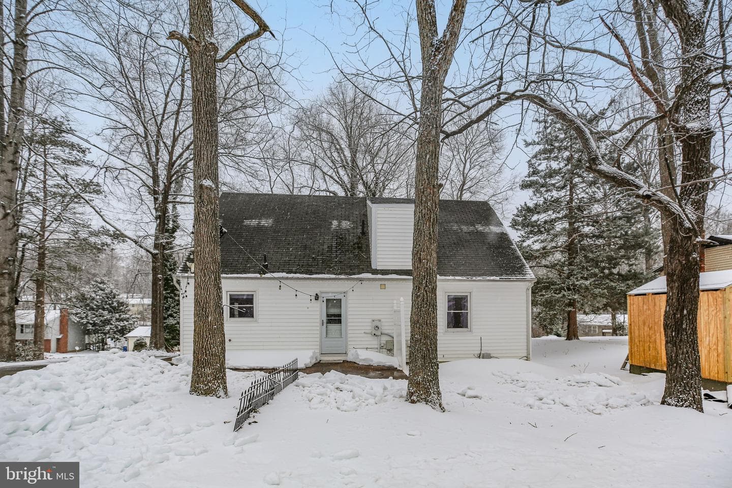 323 Burman Lane photo 3