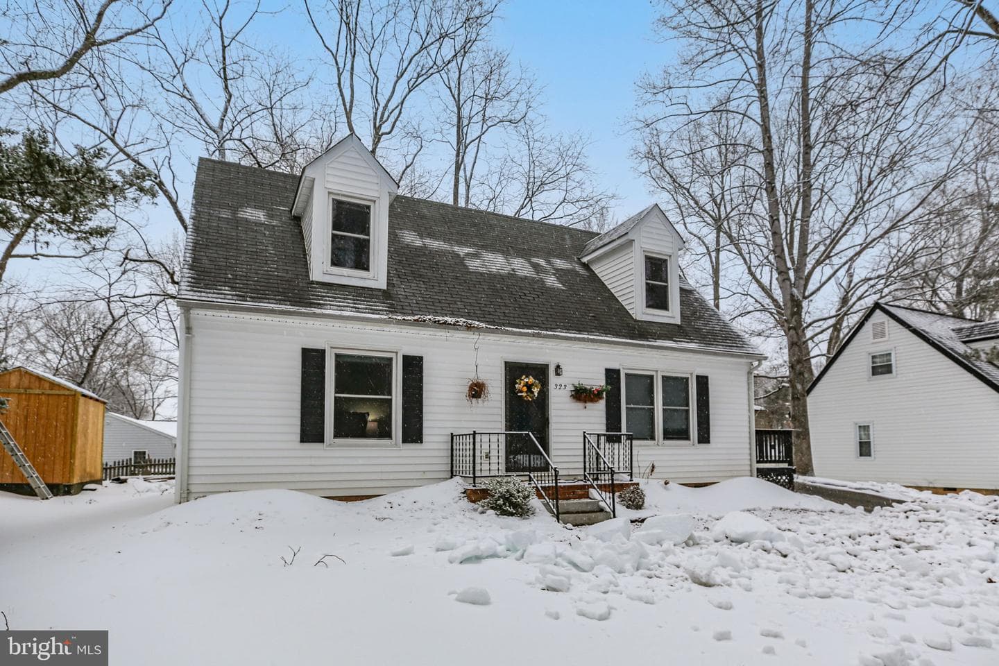 323 Burman Lane photo 31