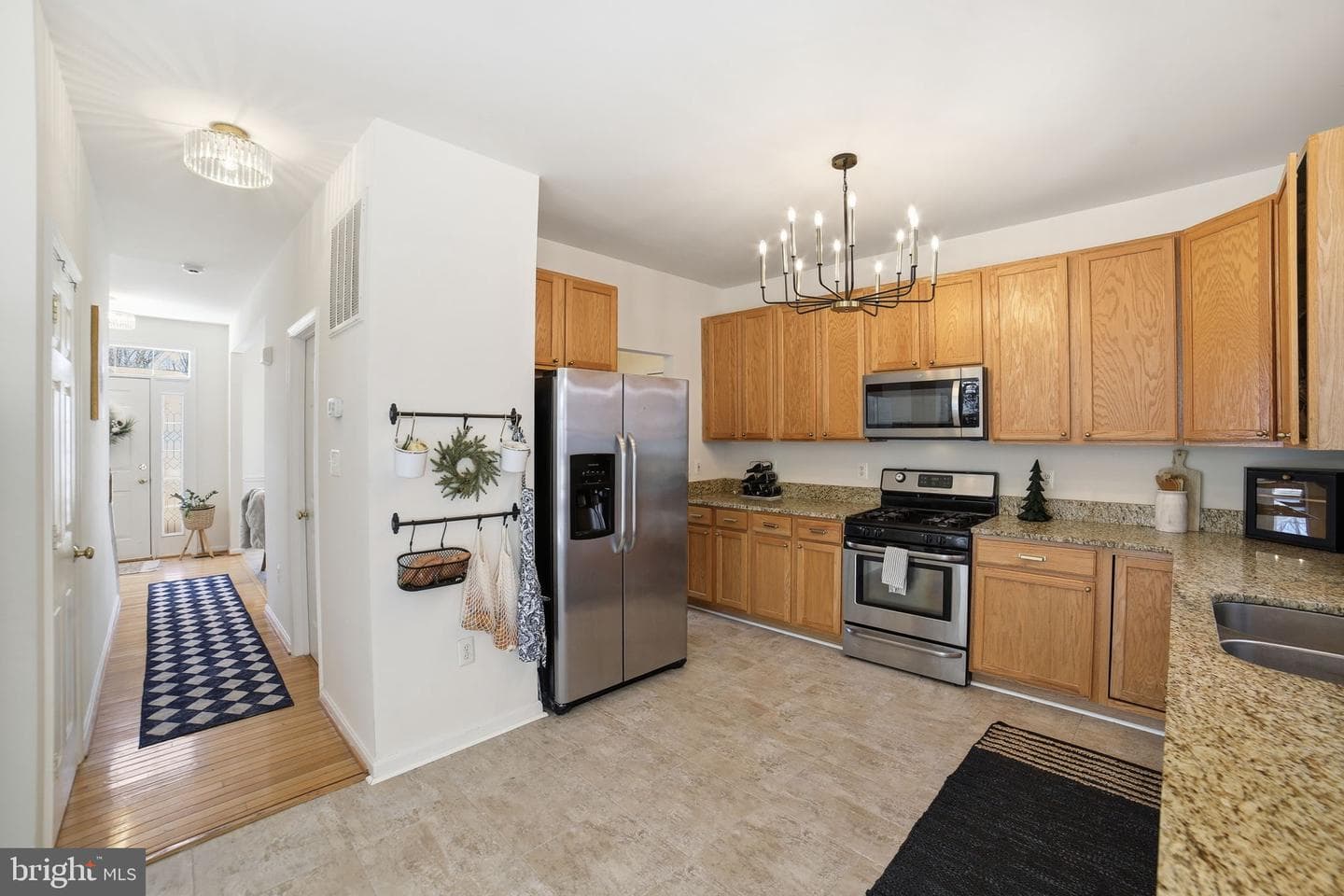 11103 Saturn Court photo 5