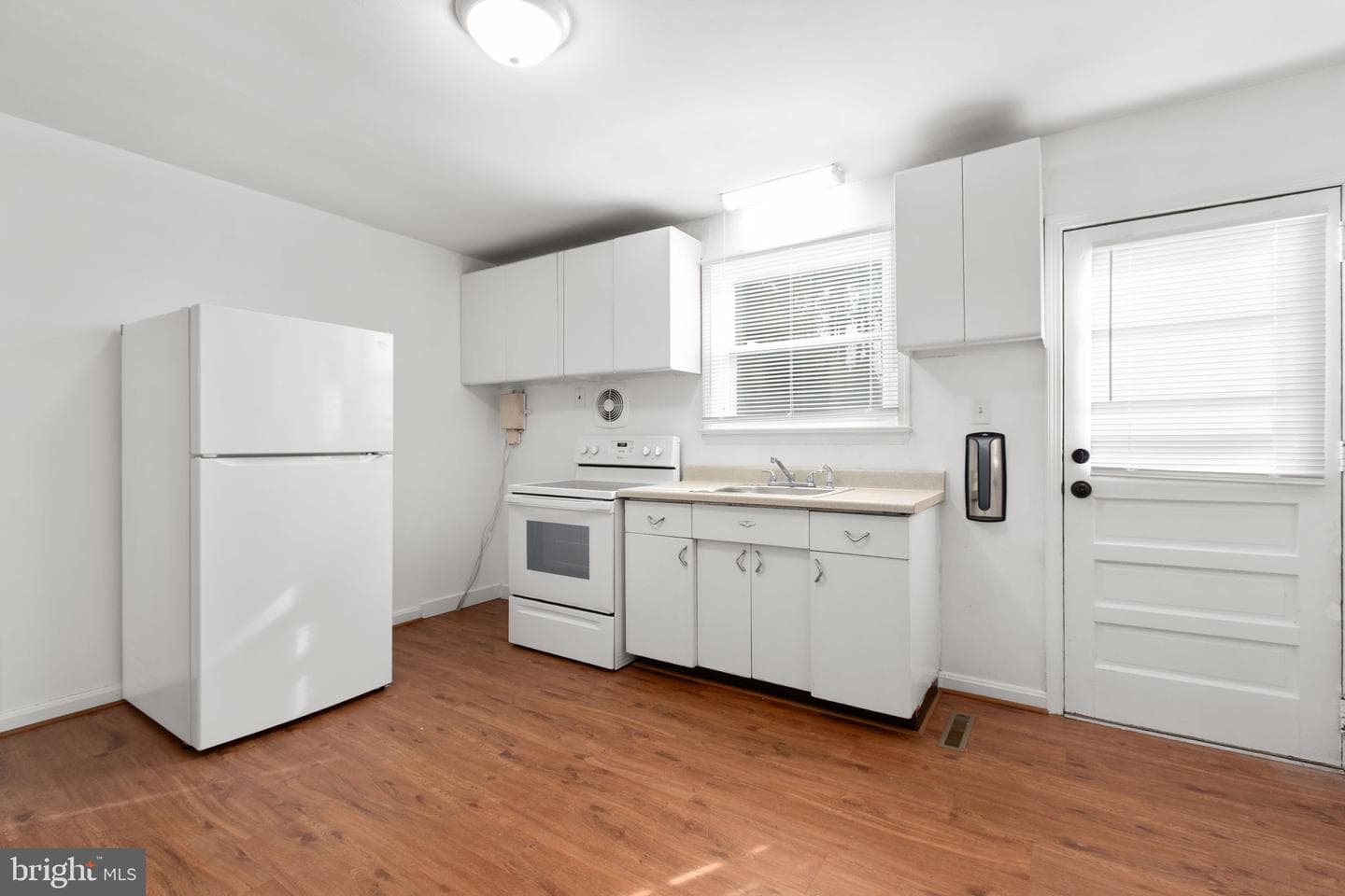 1305 Bragg Road photo 11