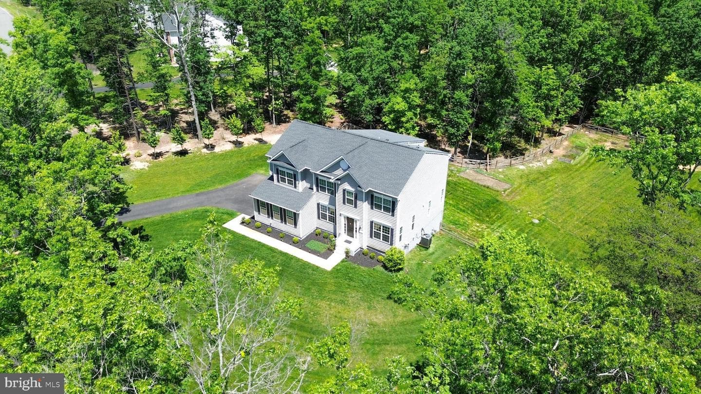 8525 Laroque Run Drive photo 40